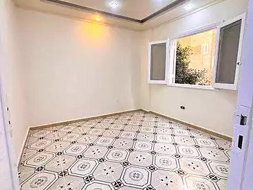 Apartments For sale - 2 rooms - floor 1