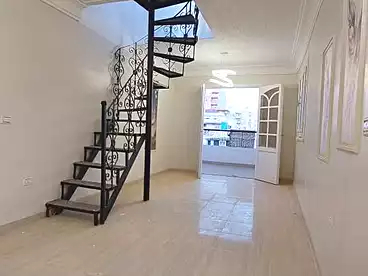 Apartments For sale - 2 rooms - floor 5