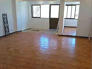 Apartments For sale - 3 rooms - floor 4