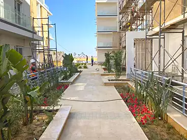 Apartment with Garden For sale - 3 rooms - floor 1