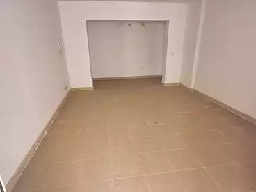 عقارات للبيع - 3 غرف - بالدور 2