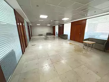إداري للإيجار - 10 غرف - بالدور 2