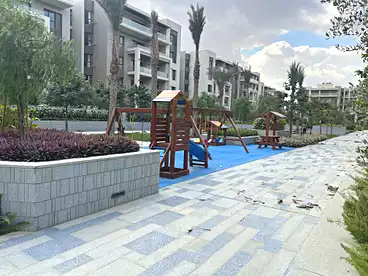 شقق للبيع - 3 غرف - بالدور 1