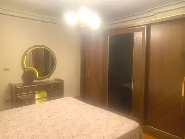 Apartments For sale - 2 rooms - floor 5