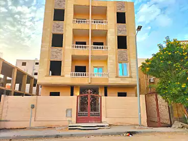 عقارات للبيع - 3 غرف - بالدور 2