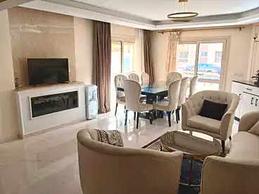 شقق للبيع - 3 غرف - بالدور 0