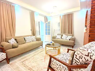 شقق مفروشة للبيع - 2 غرف - بالدور 3