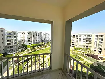 شقق للبيع - 3 غرف - بالدور 5