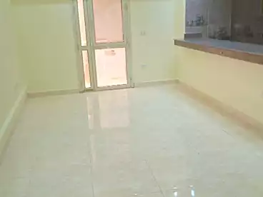 شقق للبيع - 3 غرف - بالدور 3