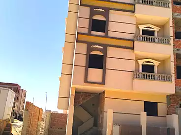 عقارات للبيع - 12 غرف