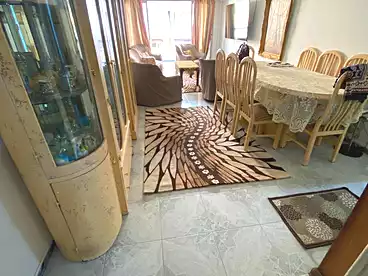 شقق مفروشة للبيع - 3 غرف - بالدور 8