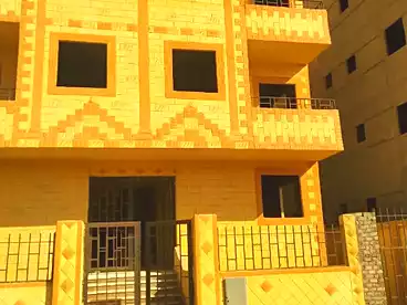 عقارات للبيع - 3 غرف - بالدور 1