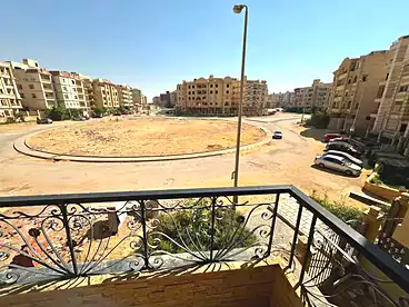 Apartments For sale - 3 rooms - floor 1