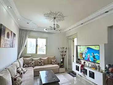 عقارات للبيع - 3 غرف - بالدور 4