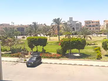 Apartments For sale - 3 rooms - floor 1