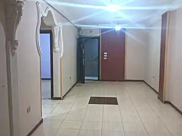 شقق للبيع في شارع أبو ديب، البيطاش، 100 متر