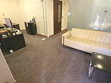 Administrative For rent - 5 rooms - floor 4