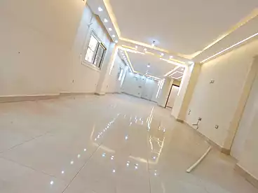 عقارات للإيجار - 3 غرف - بالدور 1