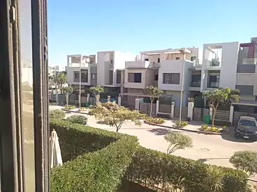 شقق للإيجار - 2 غرف - بالدور 1