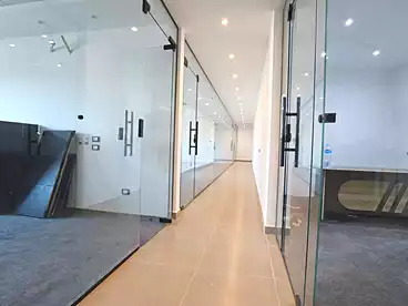 Corporate Branch For rent in Carrefour Main Street, Zahraa El Maadi, 400 sqm