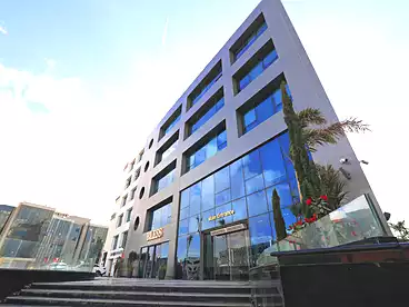 إداري للإيجار - 1 غرف - بالدور 3