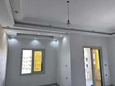 عقارات للبيع - 3 غرف - بالدور 2