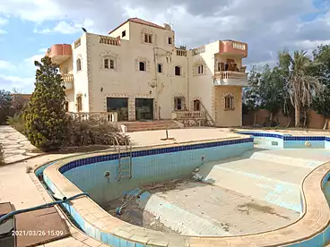 Separate Villa For sale - 8 rooms