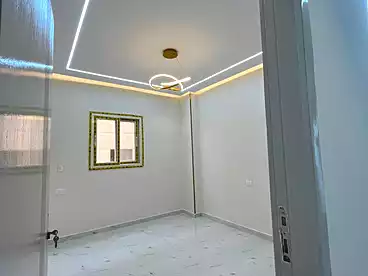 شقق للبيع - 3 غرف - بالدور 2