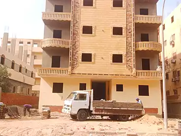 شقق للبيع - 3 غرف - بالدور 2