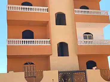 شقق للبيع - 3 غرف - بالدور 3
