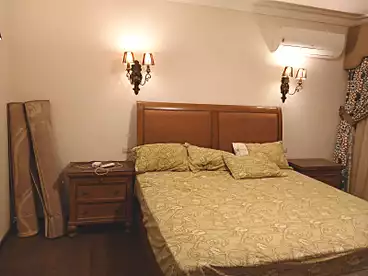 فلل للإيجار - 5 غرف