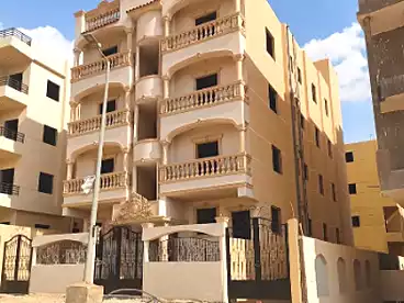 شقق للبيع - 3 غرف - بالدور 3