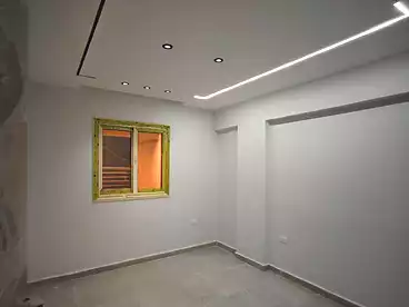 شقق للبيع في البيطاش، العجمي، 120 متر