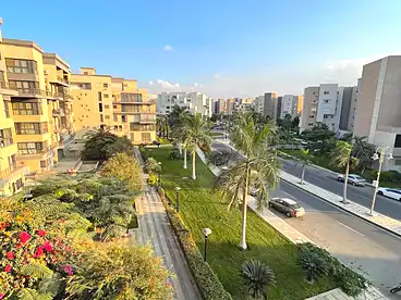 Apartments For rent - 3 rooms - floor 4