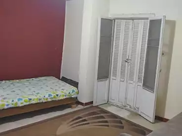 Apartments For sale - 2 rooms - floor 4