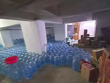 مخازن للبيع