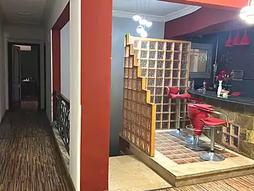 دوبلكس بحديقة للبيع - 5 غرف - بالدور 1