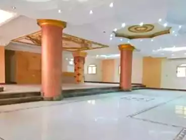 Separate Villa For sale - 9 rooms
