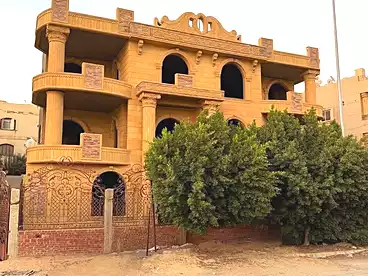 فلل للبيع في شارع سمير شحاتة، الياسمين 1، 1500 متر