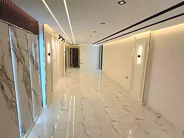 شقق للبيع - 3 غرف - بالدور 10