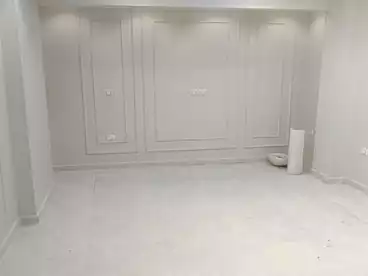 عقارات للبيع - 3 غرف - بالدور 0