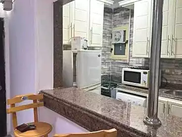 شقق مفروشة للبيع - 3 غرف - بالدور 4