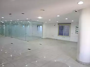 Administrative For rent - 11 rooms - floor 5