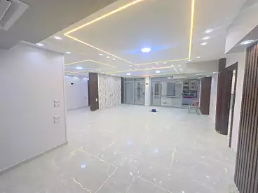 عقارات للإيجار - 3 غرف - بالدور 5