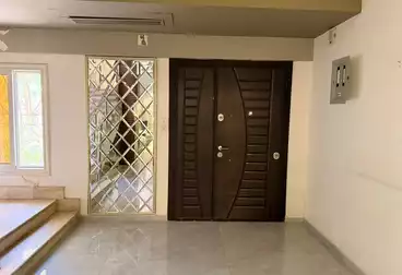 تاون هاوس للبيع - 3 غرف