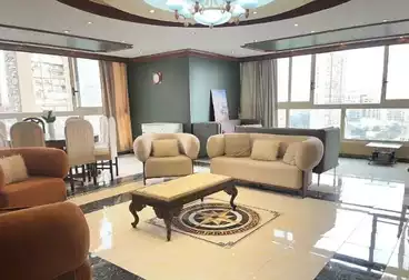 Furnished Apartment For rent - 4 rooms - floor 8