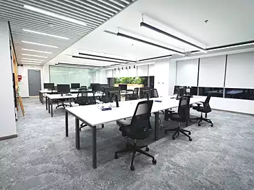 إداري للإيجار - بالدور 0