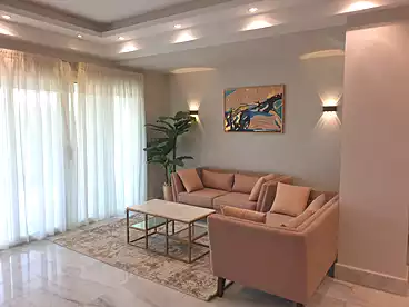 فلل للإيجار - 3 غرف - بالدور 0