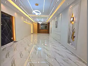 شقق للبيع في اللبيني، فيصل، 230 متر