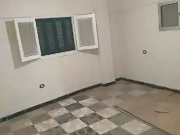 عقارات للبيع - 3 غرف - بالدور 0